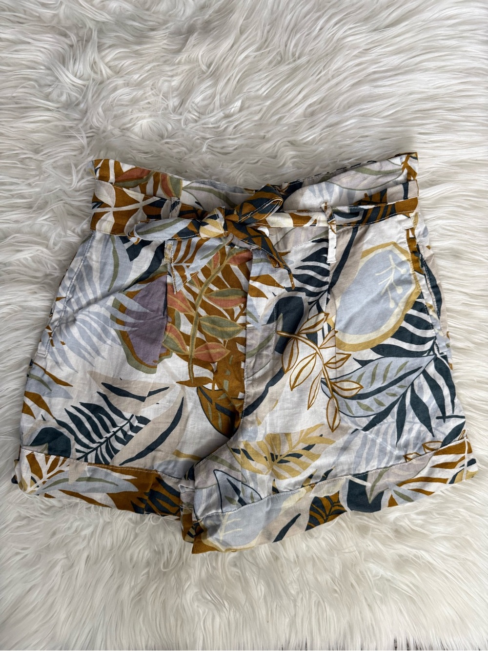 C&C California Floral Linen Shorts